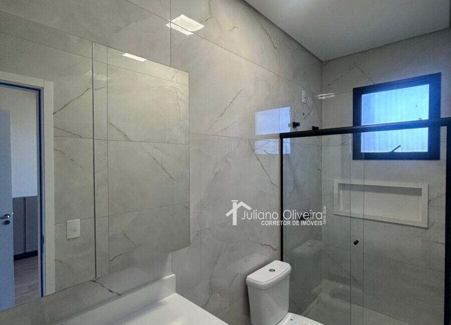 f700b82b-ce39-4d2f-9819-761f7c8cf7ef