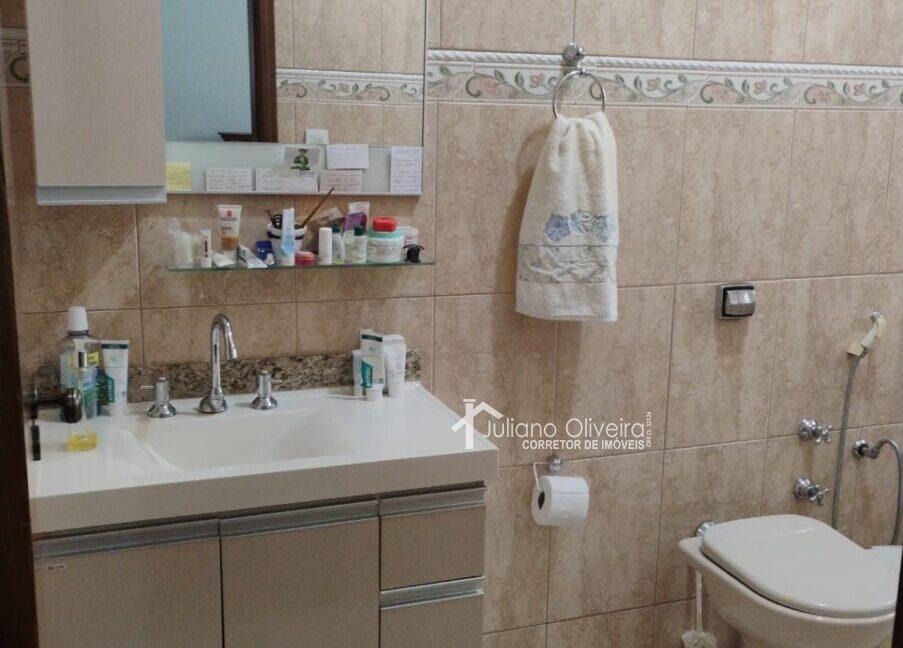 faf73cc5-5262-49f4-a8e0-f2ddaad622d2