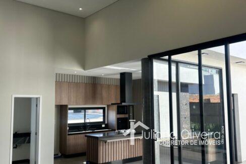 fcf03ff1-500a-45fb-bc86-2fbda6971a93