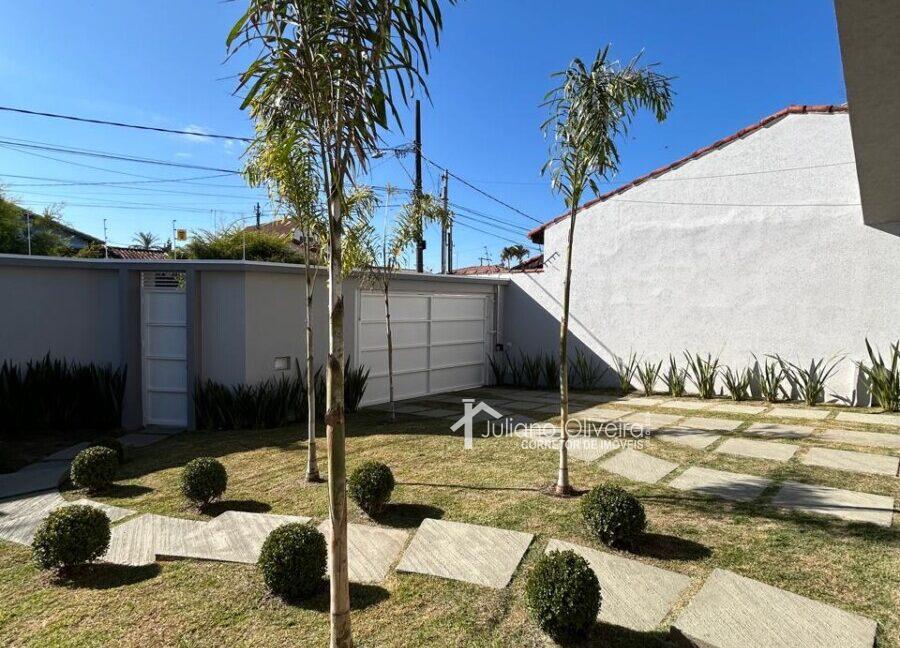 fe676e16-e0bc-4623-9c5a-87578c4c7b50