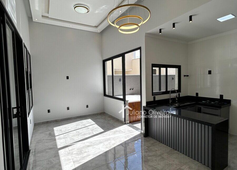 11e39e5a-3026-4377-9f35-d1240a98a587 (1)