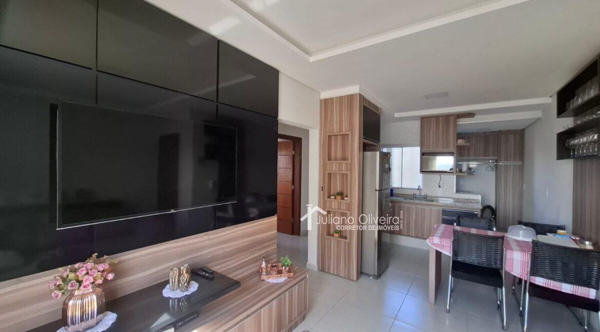 17991436-5068-4937-9fdc-cdcb931a2708