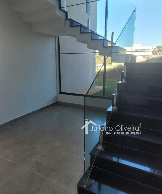 20d18e75-4ad8-4658-b750-78ef74d057e2