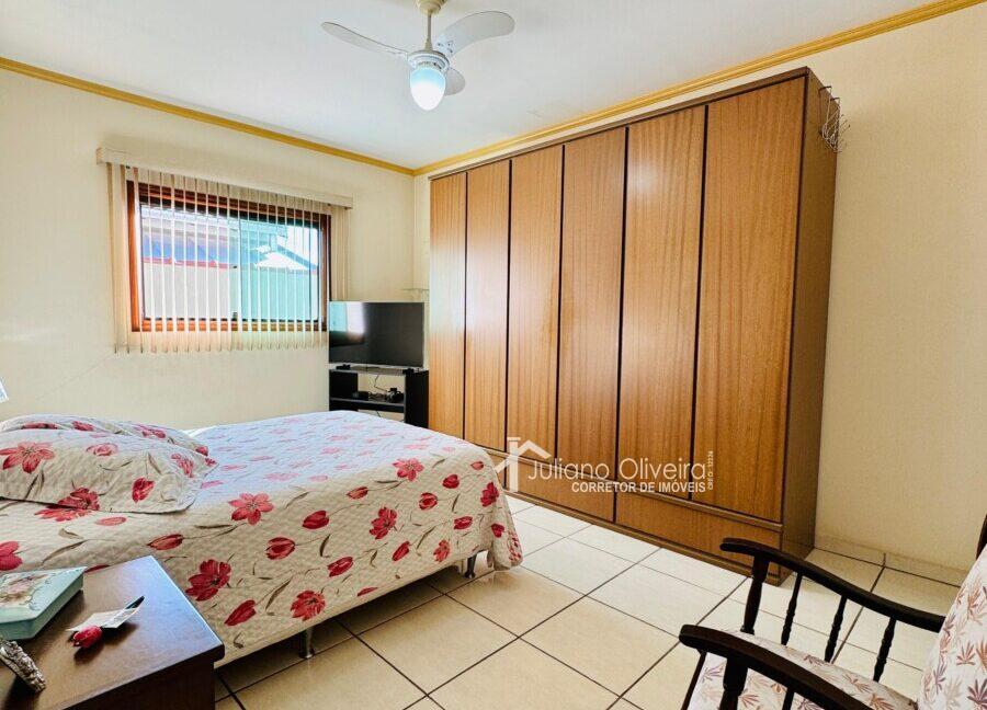 21b1c14f-1738-4ff8-851d-8993cf539cce