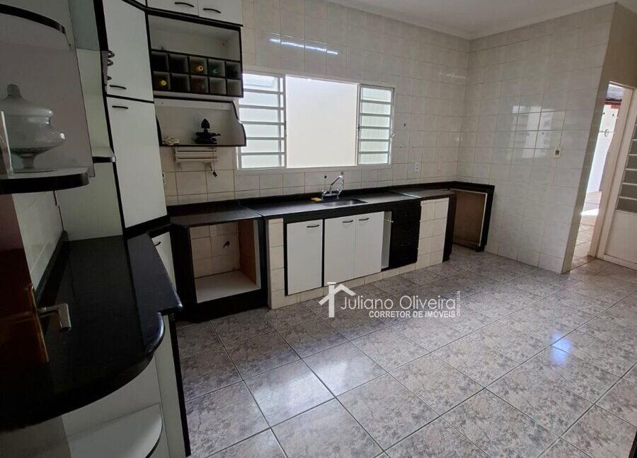 2320bff3-9e66-4341-a0f6-d4acb84913f8