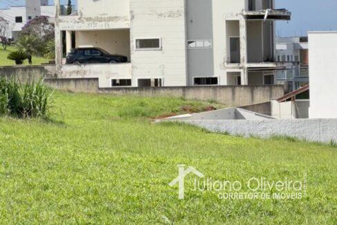 2caf6aca-d8d5-4671-a82c-dd05e5b34adf