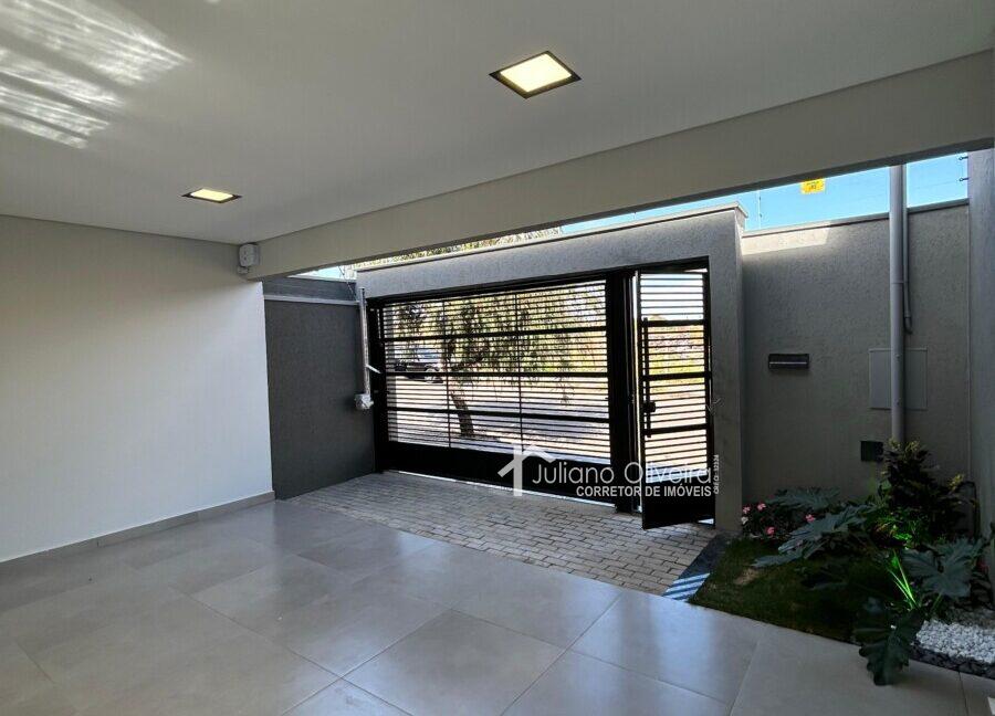 4d2fb9f7-a7f1-4c34-89b4-2e5f104b45e4