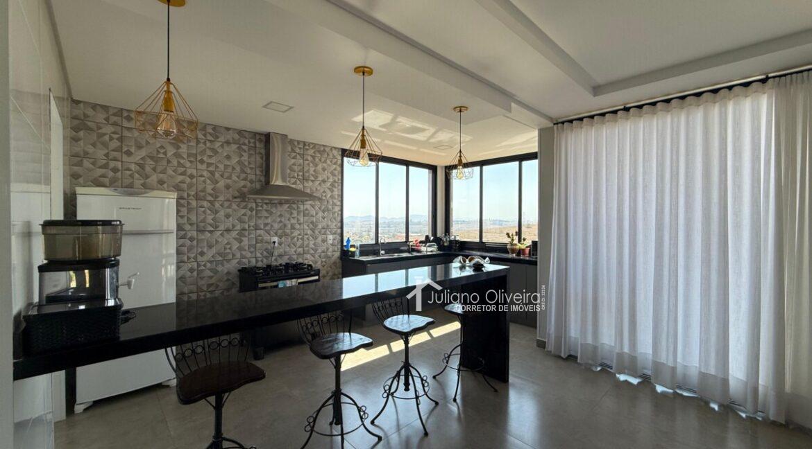 8bc47dbc-50b2-4b9d-982d-826b6f1a1eb7