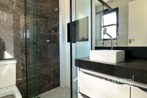 931d815b-12f3-4848-852d-52f1d4cc2893