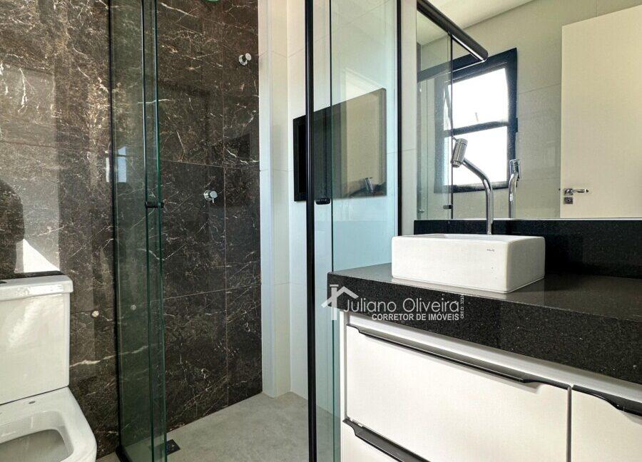 931d815b-12f3-4848-852d-52f1d4cc2893