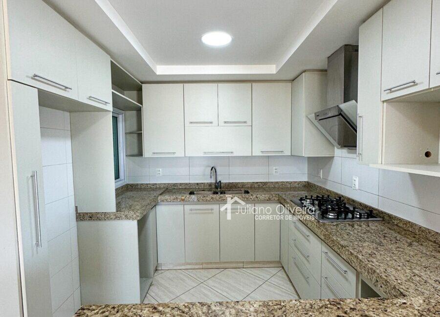 b0053f62-87e0-4eaa-a42f-015df07fbc7a