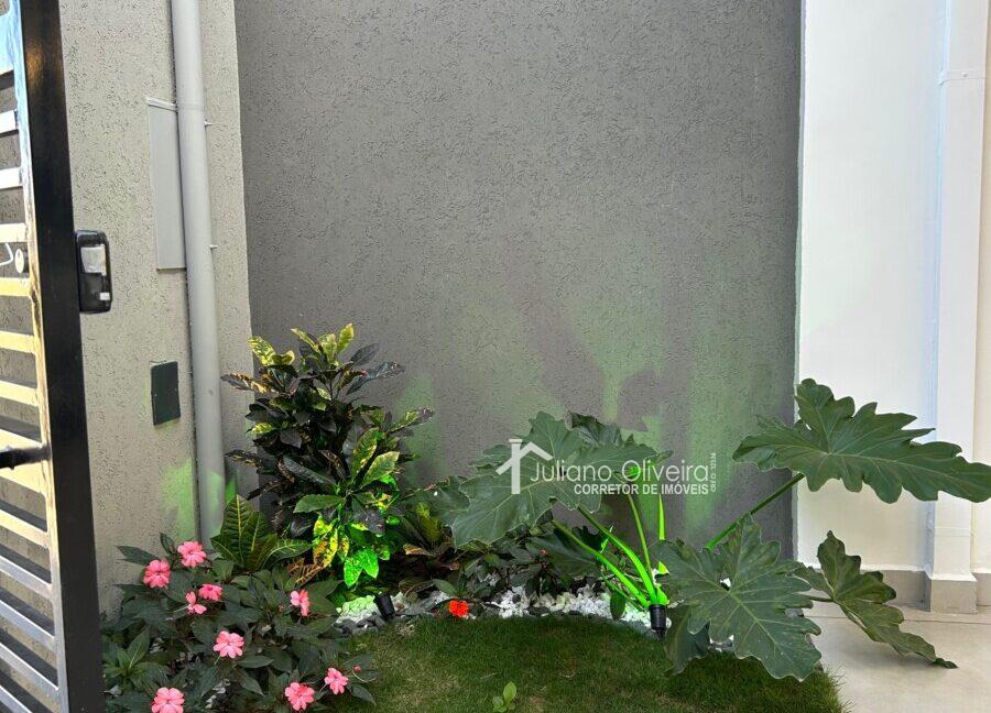 b2a8e3b1-66b4-4753-9b90-4774ade9e31f