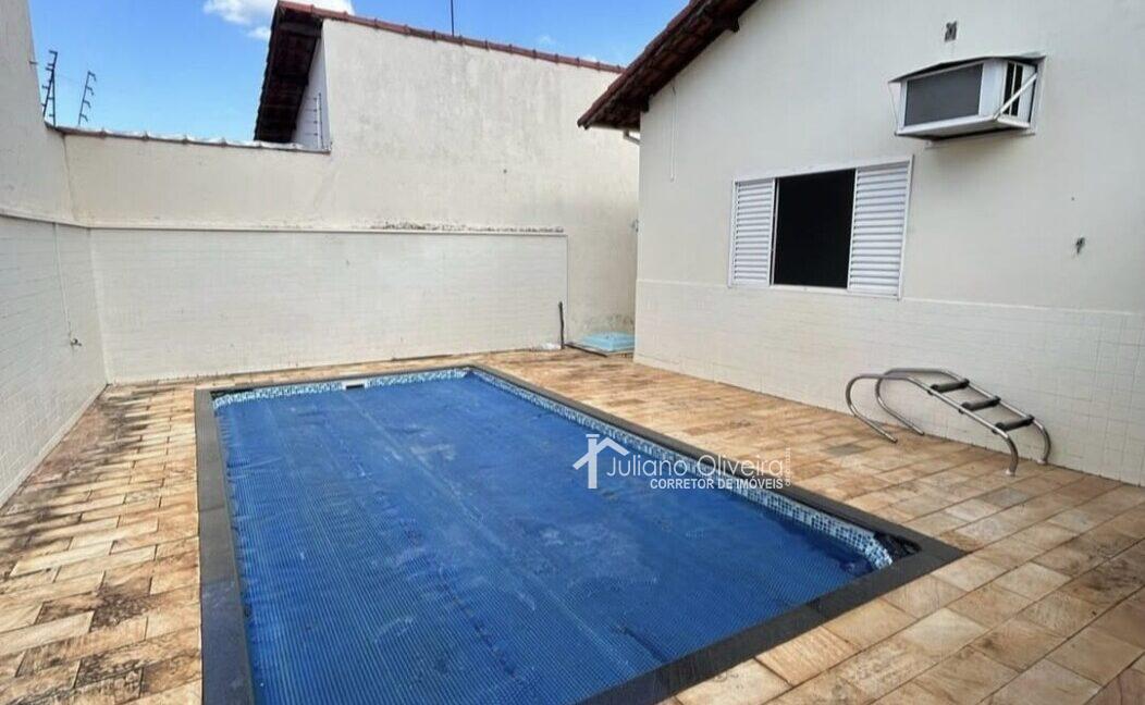 b5d6f98d-4905-4767-8046-838822e6e1a3