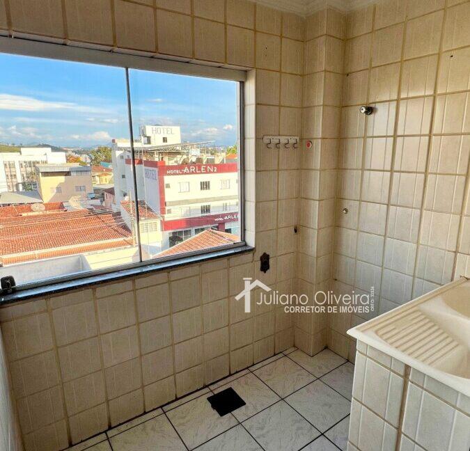 cbbc4295-7019-4a40-8a4d-2fc872189196