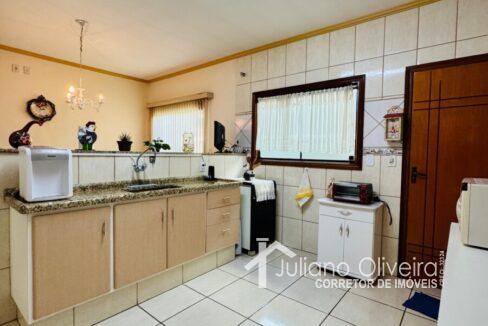 efb993ee-005c-4958-9a57-d8884d4b3a18