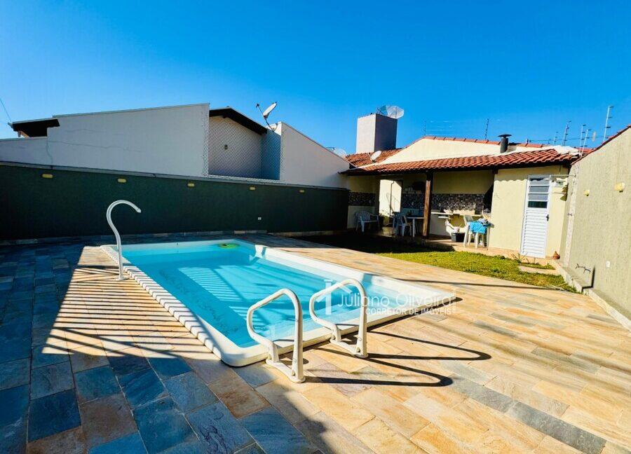 f7676bbf-e6ad-428a-acfa-13916408751a