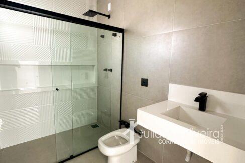 f7ee8737-c8ea-454e-b52d-9e3c32f9d3a3