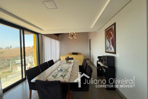 f8c500bb-c8ef-4427-bf7a-b2e912f37369