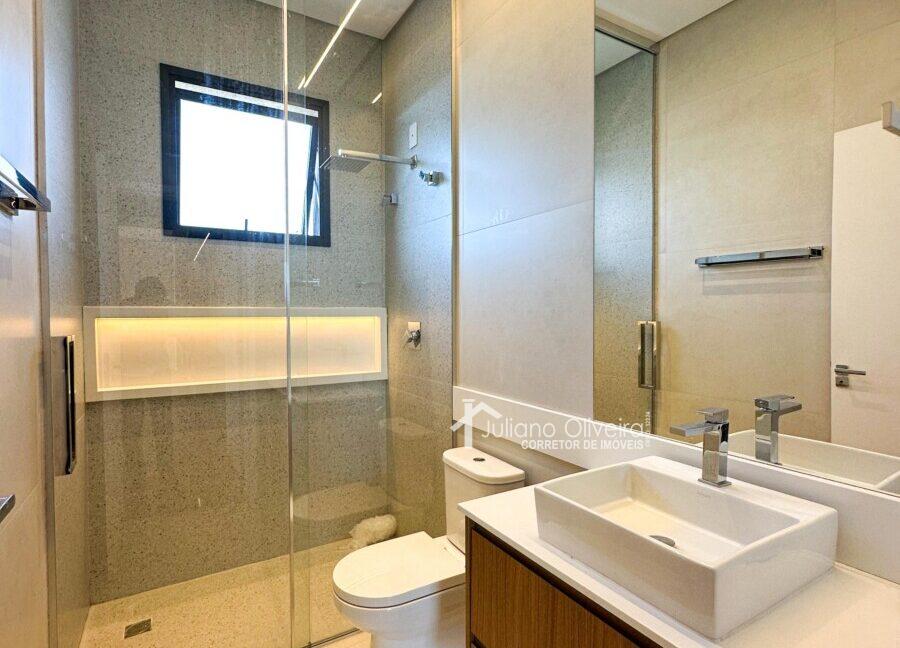 f92df3c2-e6dd-4011-8782-150b20b9e0f0