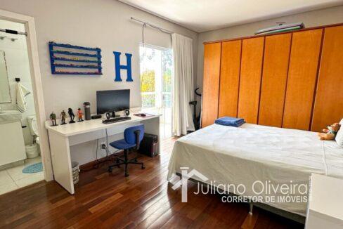 19e85852-c929-4cd8-80e2-a033655f4933