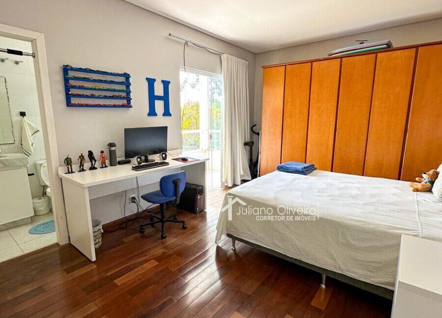 19e85852-c929-4cd8-80e2-a033655f4933