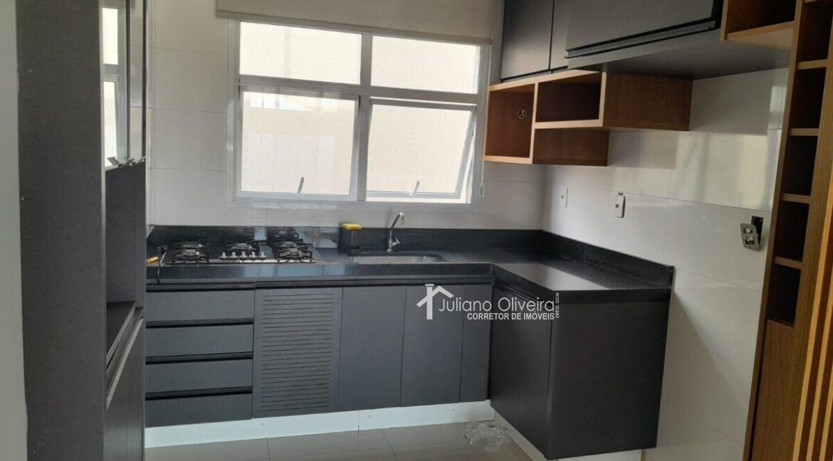 4b78274a-7d62-4611-a569-8b2275752979