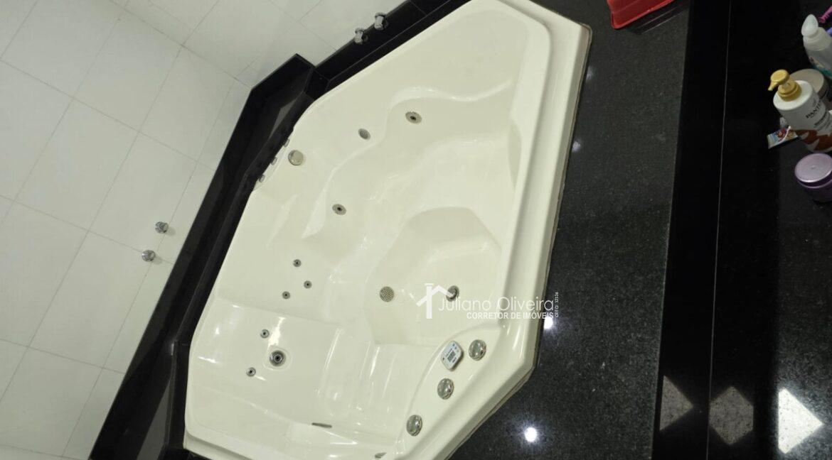 4cda6c08-1c4b-4b46-bd4d-00b6c17bc92f