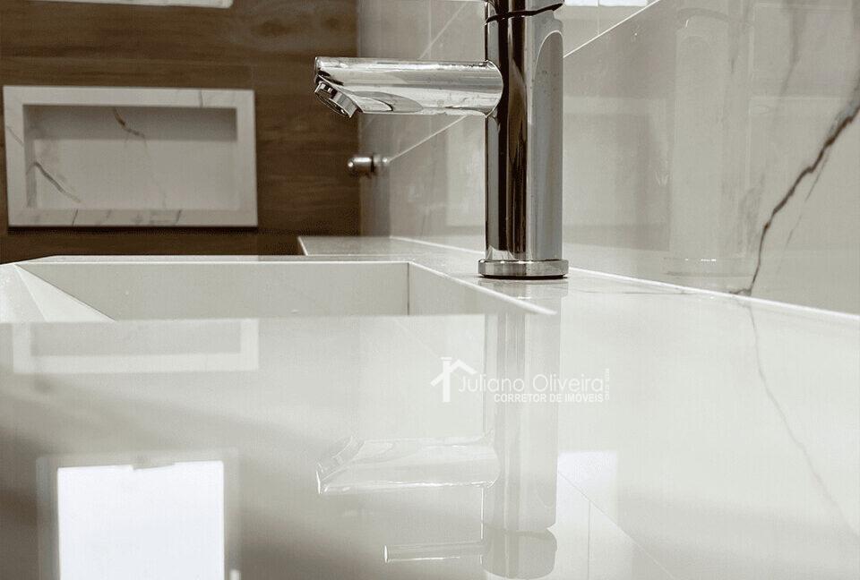 7ea6ff6a-be73-4ee8-a788-f45aca7a3084