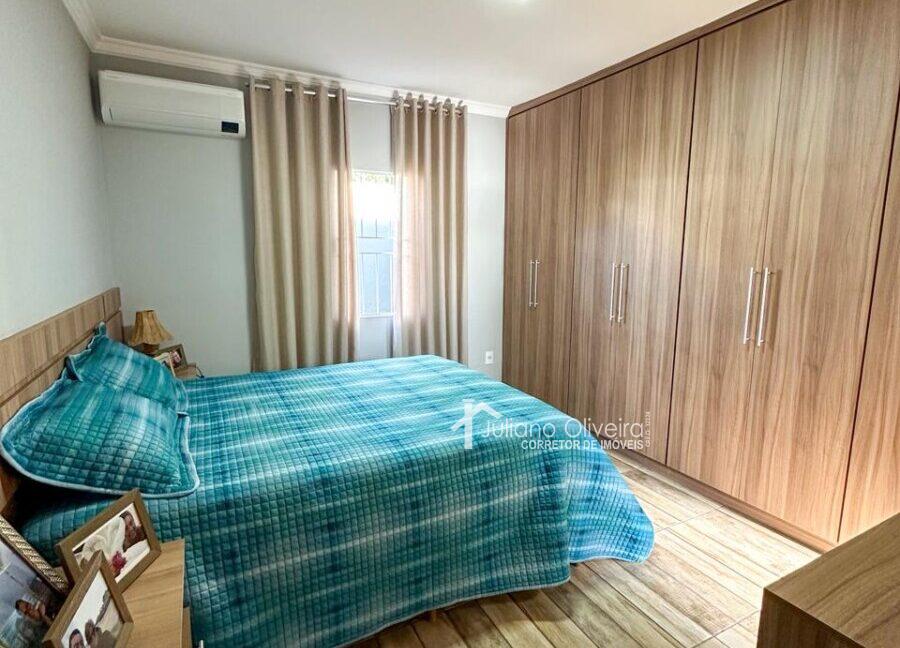 7f65493a-b65a-452b-90f9-e38c14615238