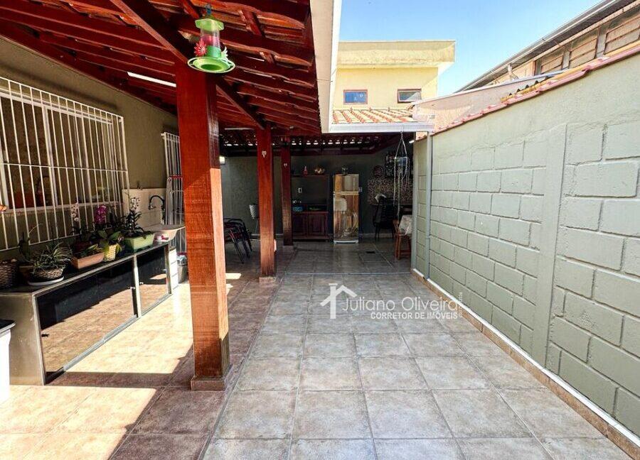 87f43a5a-b1a8-4853-bf98-d6f9bc8bf9f0