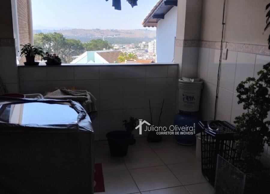 8cc3c198-8dc4-487c-ba3d-9dffc66a9453