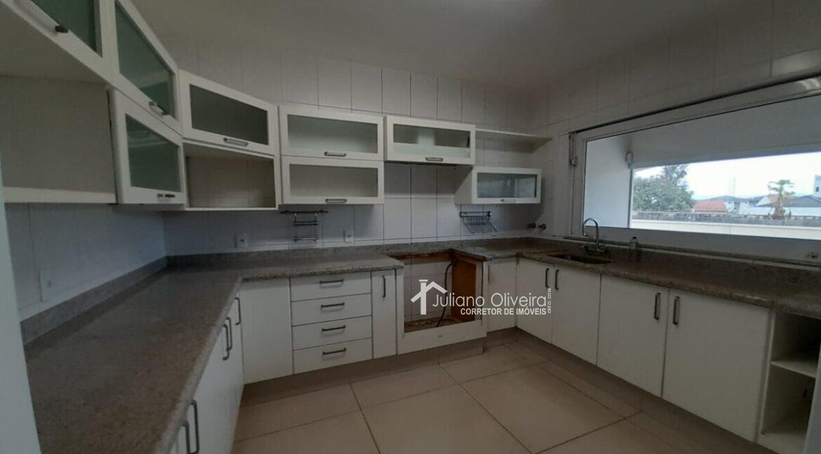 ad7d437d-63e6-42c4-8745-0ff5a9fae844