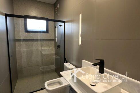 b249ff72-4790-46c3-8a95-67a6f48b6dcb