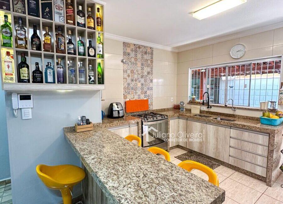 b9451749-6274-408f-b852-73cd5d93638c