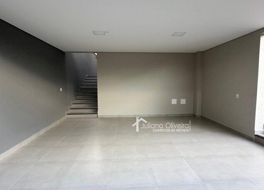 e09ae8c4-a927-43ff-abd2-297765d2b278