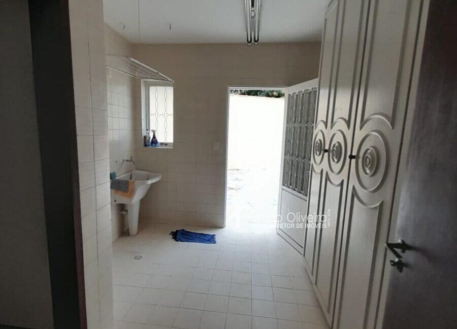 e131cf46-0e2f-4e7f-860a-9ee6c8c196bc