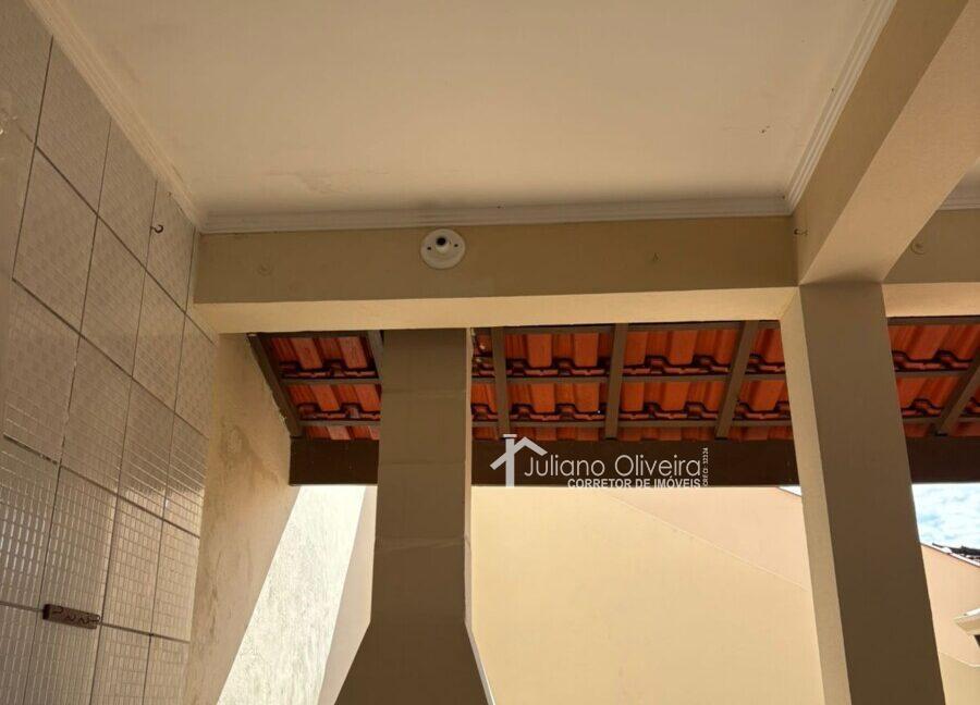 e7c583f9-8f02-494b-9c90-704abf8f408b