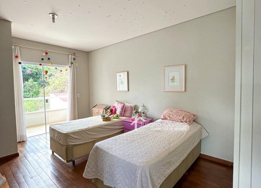 e83d01eb-db55-417a-90f1-ef70aec29074