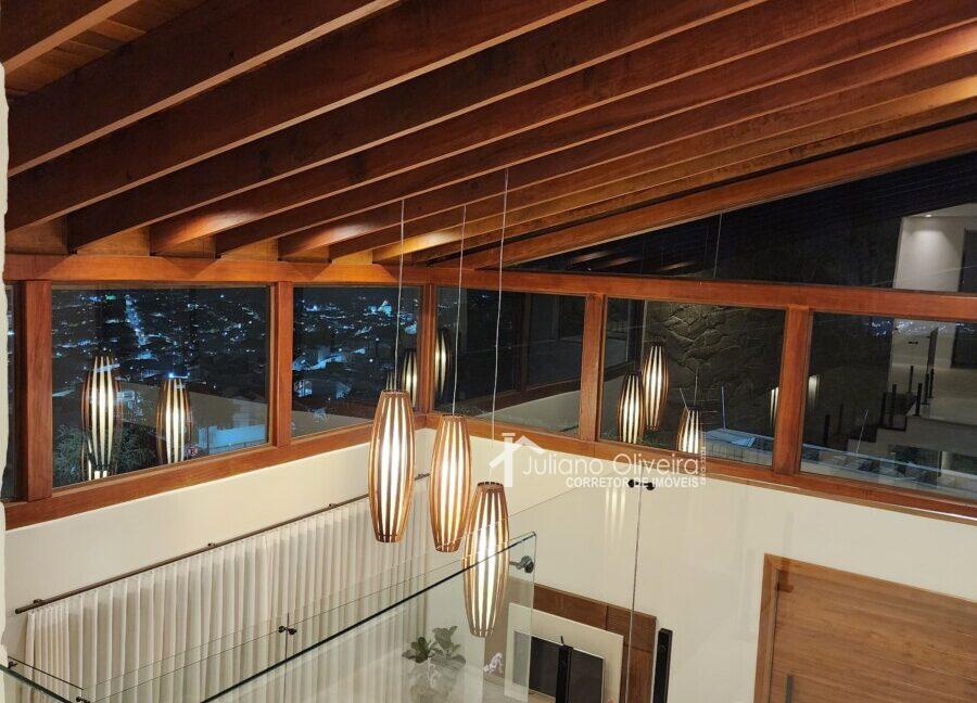 e8c86487-7213-4d25-b7a0-28b6131b2240