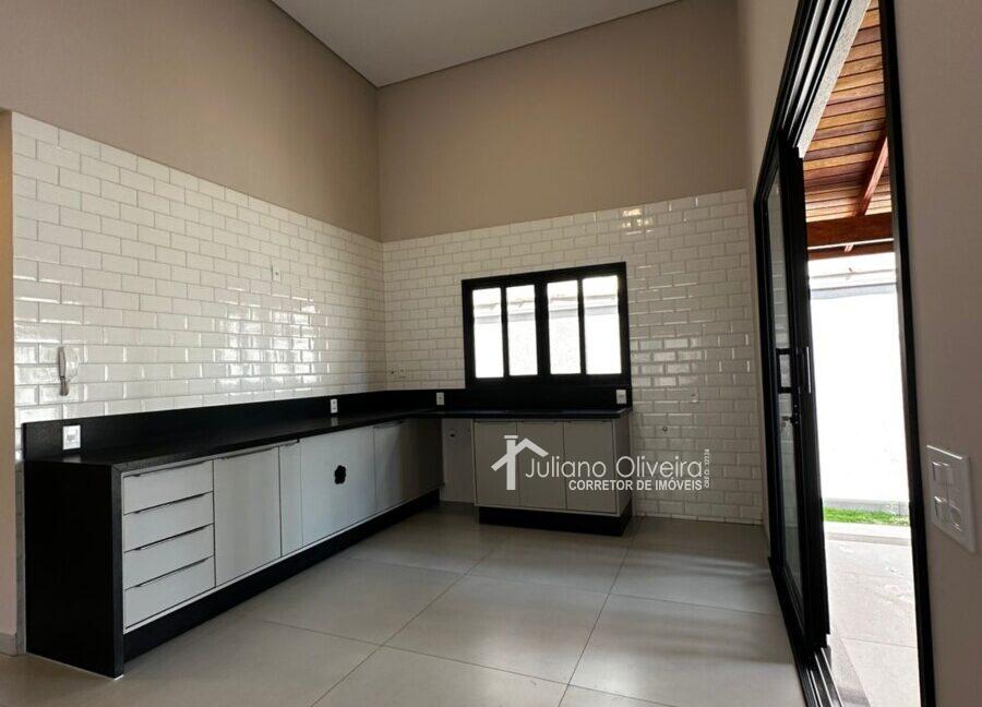 e930415b-d074-4191-80a8-f7fcacae46e5