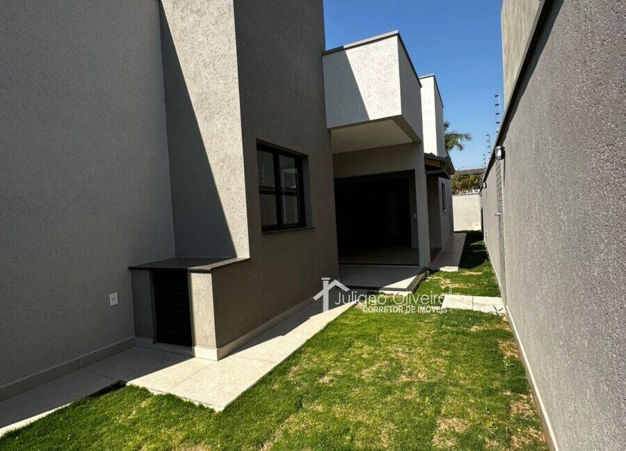 e97d7cf8-5a44-4444-a39c-aad5c28e7215