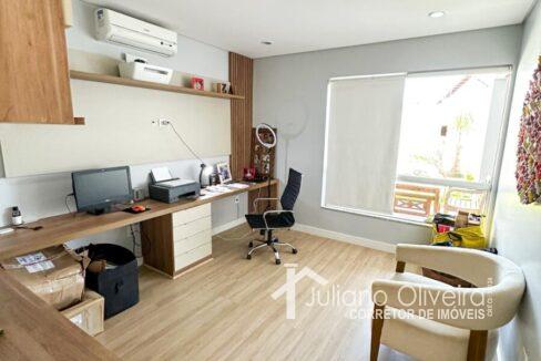 f6b73457-90fc-4464-a703-4c9b12861045