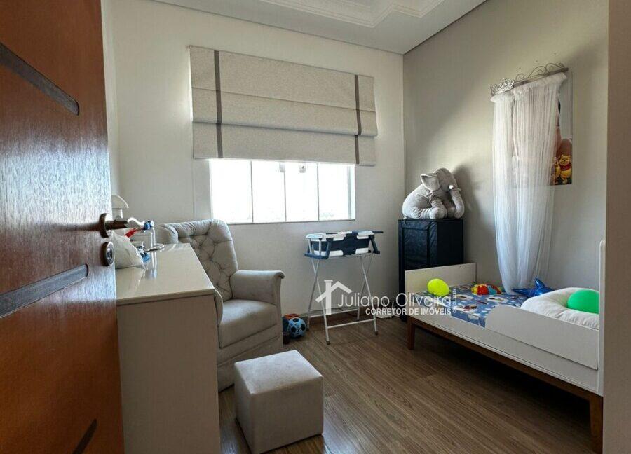 04d0a99e-0ad6-44e5-823f-7b9a5ae4e2d1