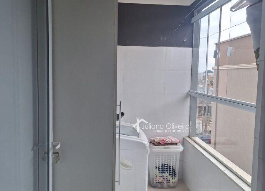 3215ad7c-f697-4c69-9f9e-aa4a91fa53d2