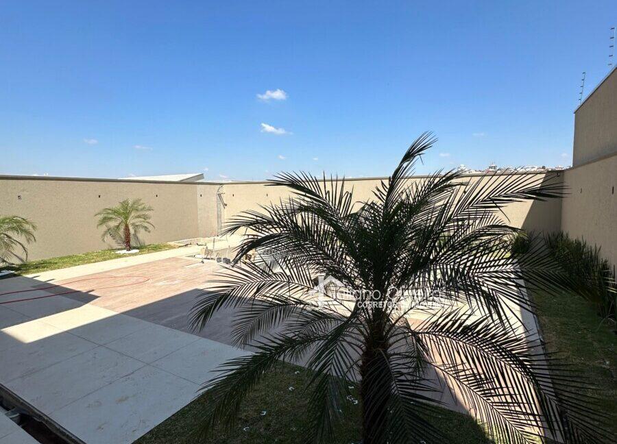 32642621-4a90-4b8b-bf8a-c3bd49f7857b