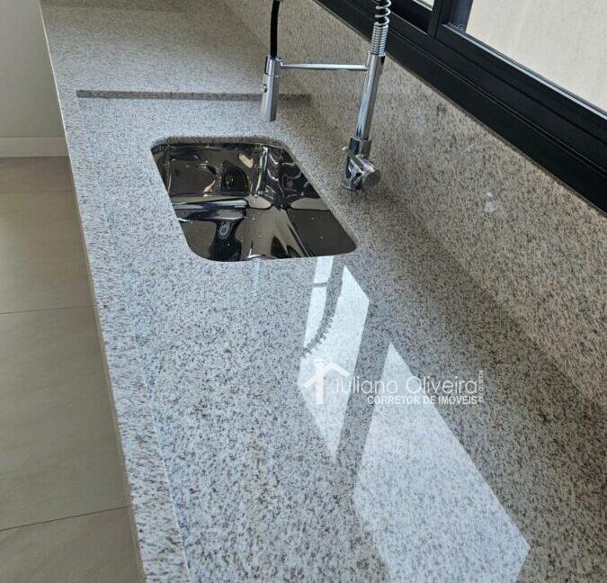 49e724fc-f16b-4f98-a858-f3ad10901e5d