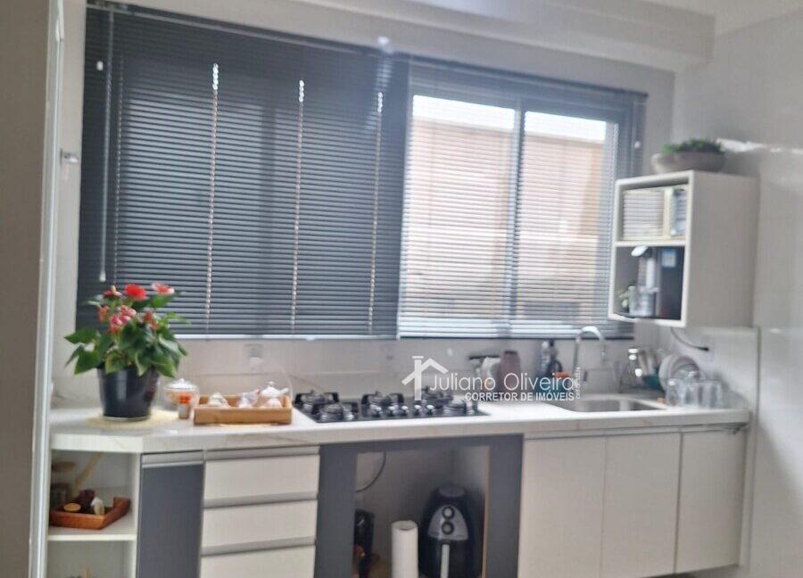 4f3e651c-d53e-4a8e-8db7-707af588430a