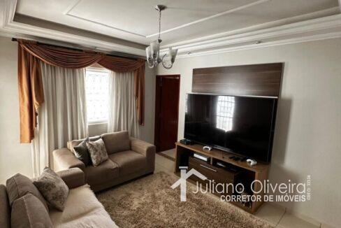 72c1b281-3ac8-453a-b8b4-387fe13e77c9