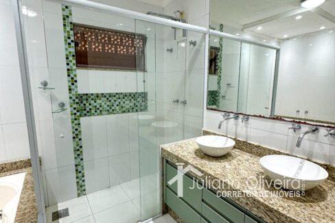 7a11a2ef-6383-4070-8684-e7805bbf0d51