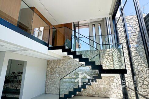 8cc7c071-df80-4b39-bfae-d2262fd3e9e5